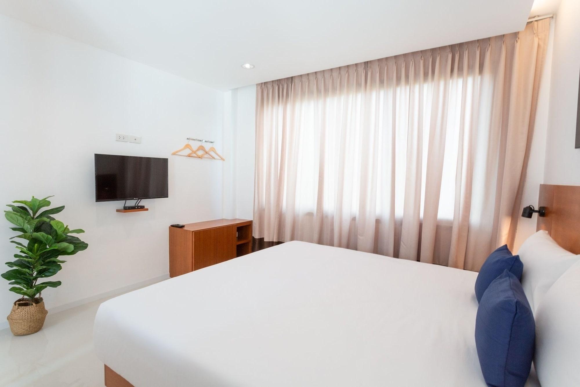 Barayan Place Praia de Jomtien Exterior foto