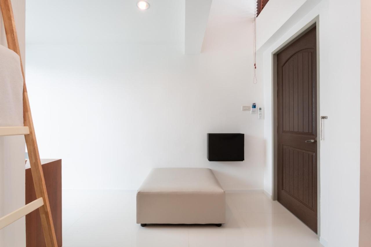 Barayan Place Praia de Jomtien Exterior foto