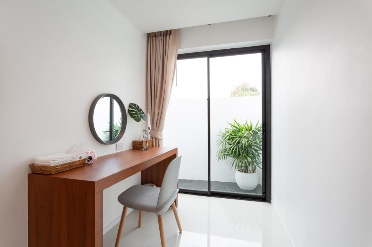 Barayan Place Praia de Jomtien Exterior foto